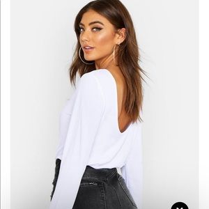 NWOT Boohoo Basics Low Back Scoop Neck Shirt